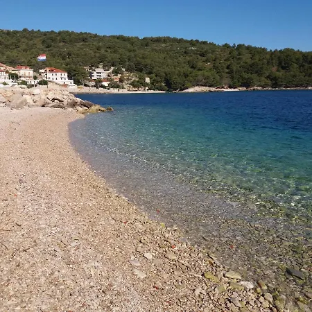 House , Seafront Pelegrin Apartment *